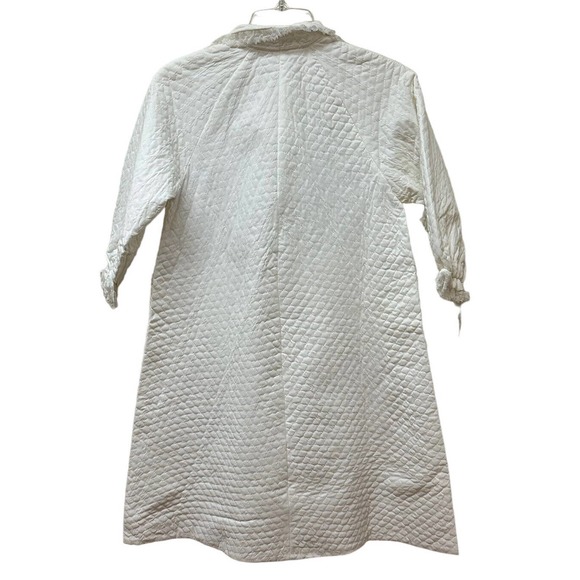 Vintage Girls 8 Long Quilted Satin Nylon Lace Robe White Made in USA NEW‎ - Picture 2 of 13